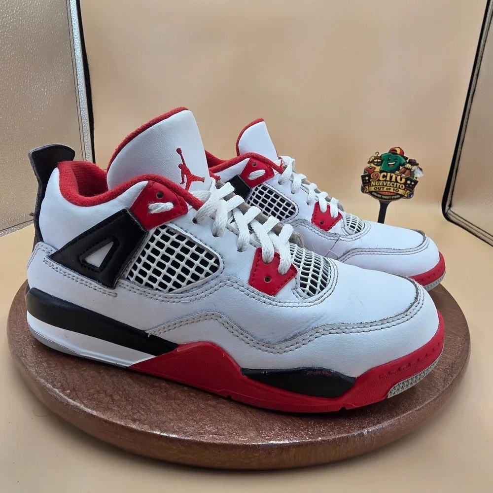 Jordan 4 Retro Fire Red 2020 Kids Sneakers BQ7669-160 White Black Red Size 2.5Y
